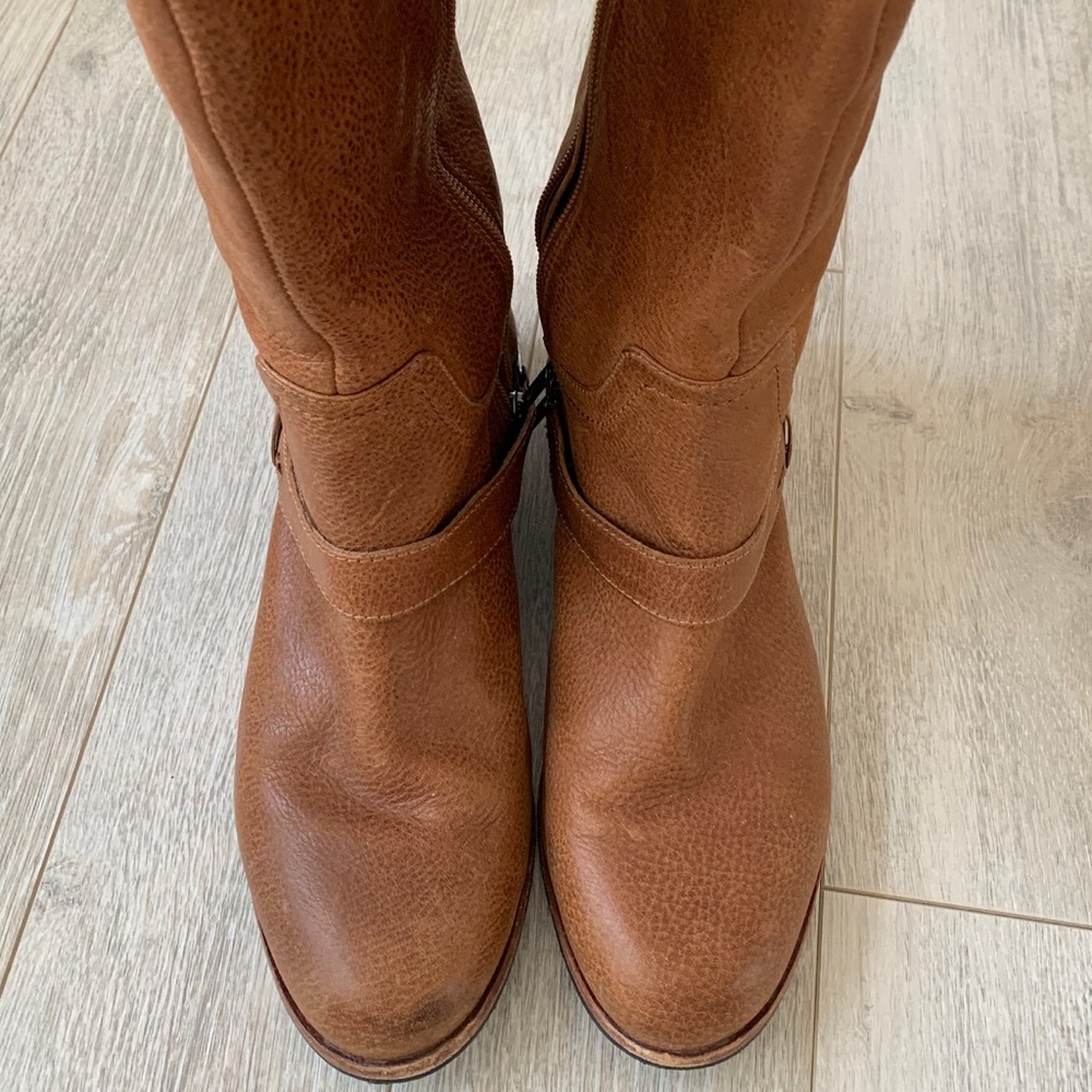 COPY - Ugg Channing 11 boots